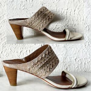 Donald J Pliner Viv Metallic Gold Leather Kitten Heeled Sandal-Women's 8M